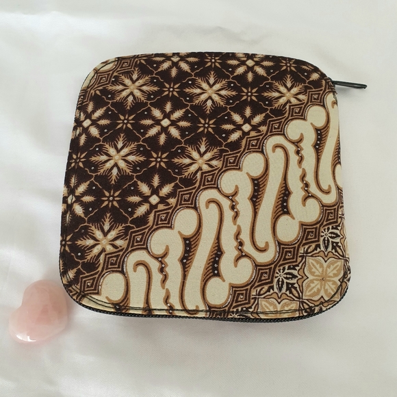 Compact Foldable Shopping Tote - Picture 6 of 15